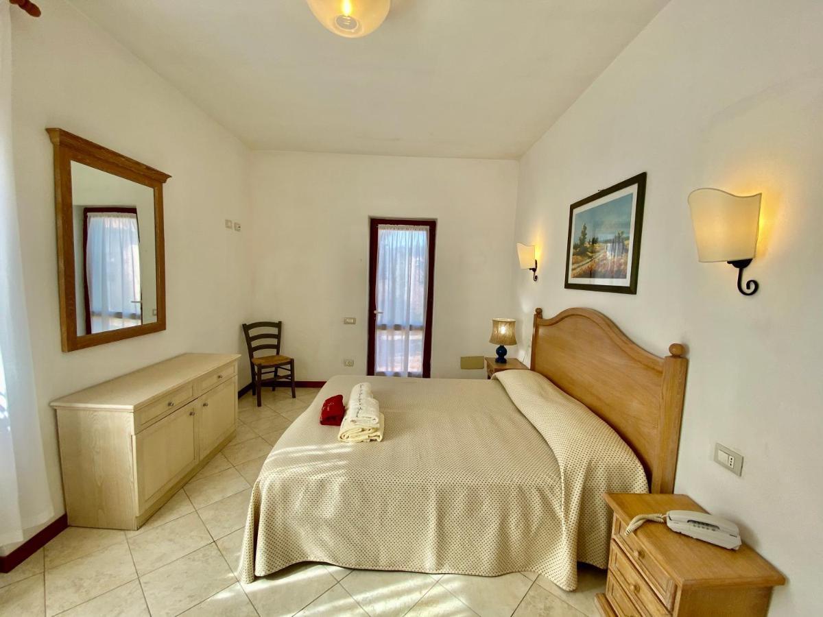 Residence Terme Isola D'Elba Srl 费拉约港 外观 照片